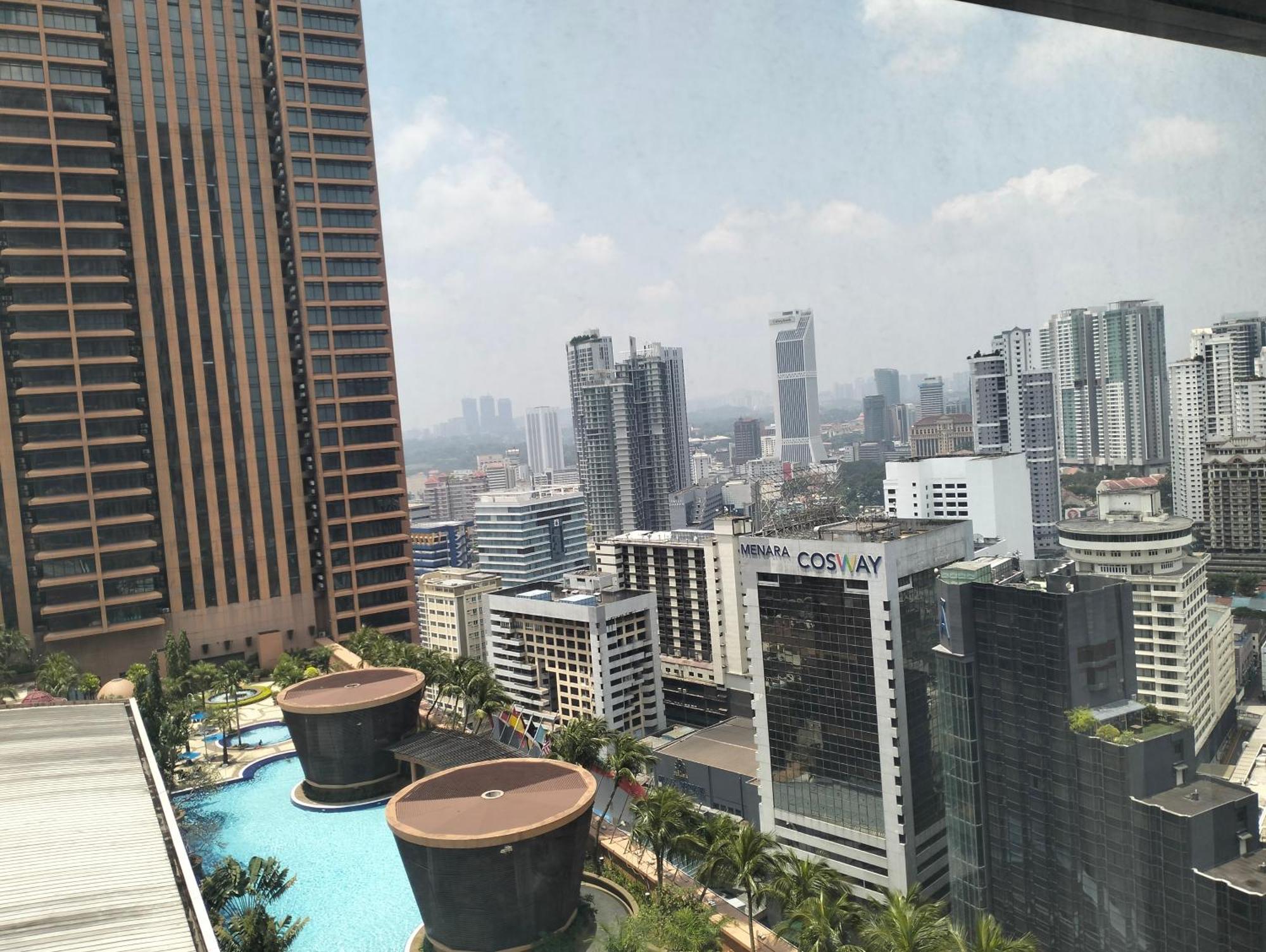 Berjaya Times Square Service Suite By Luna Kuala Lumpur Exterior photo