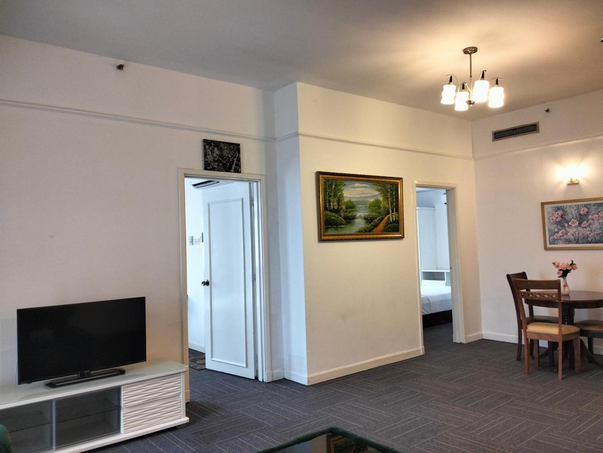 Berjaya Times Square Service Suite By Luna Kuala Lumpur Exterior photo