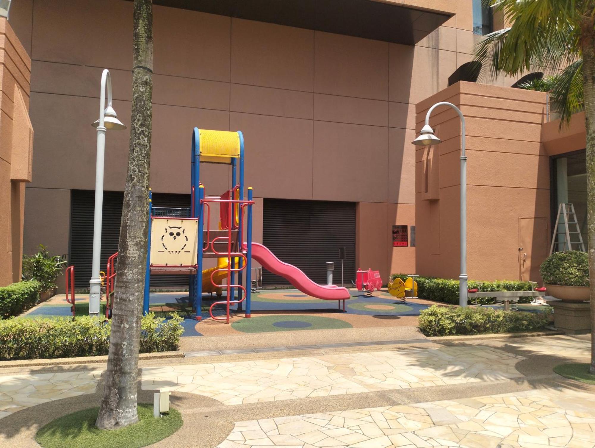 Berjaya Times Square Service Suite By Luna Kuala Lumpur Exterior photo